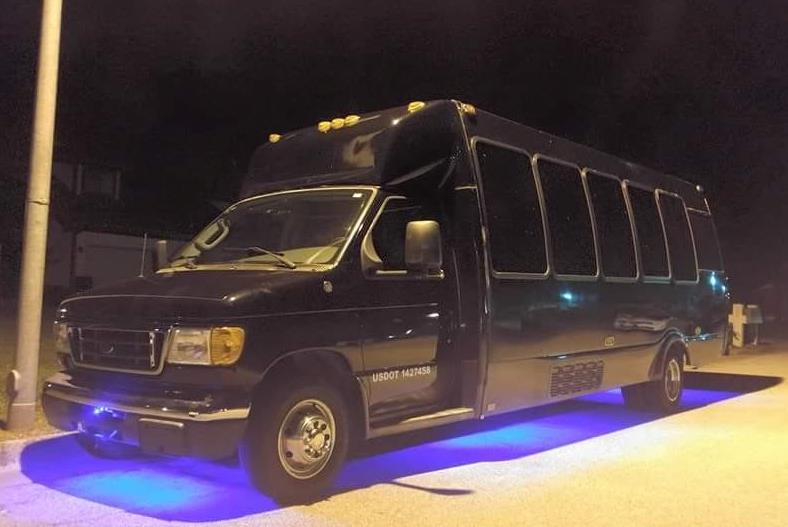 Party Bus Kinston, NC 